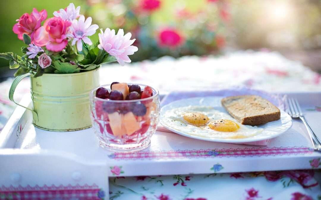 Jeûne intermittent adapté pour les seniors