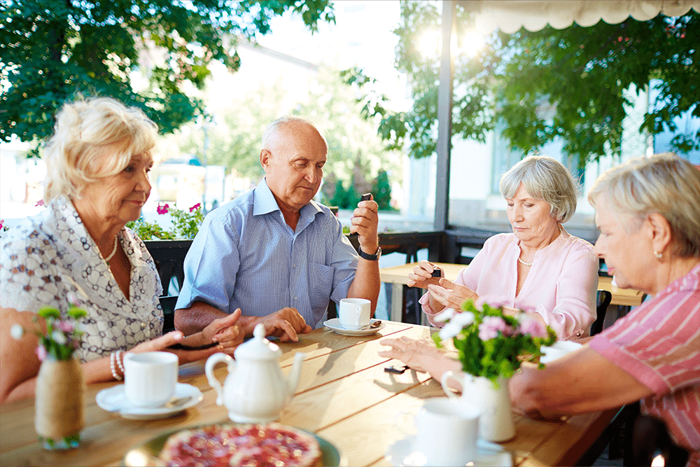 Comment élargir son cercle social à la retraite