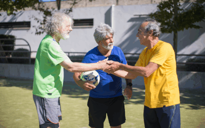 Faire du foot en marchant à la retraite