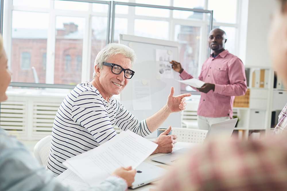 Les seniors comme facilitateurs de changements organisationnels