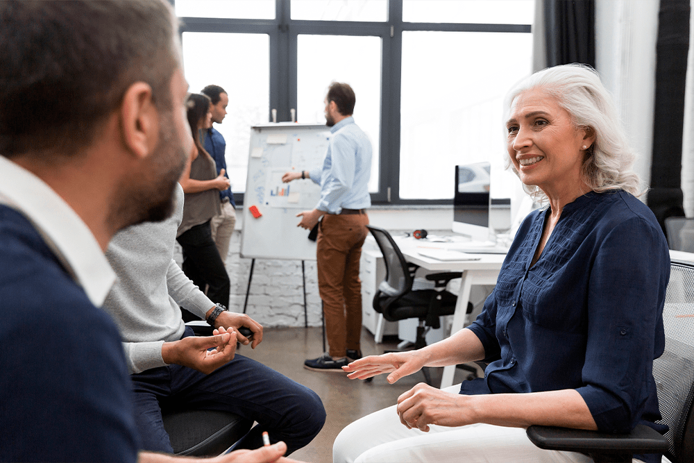 Favoriser le retour ou le maintien en activité des retraités actifs