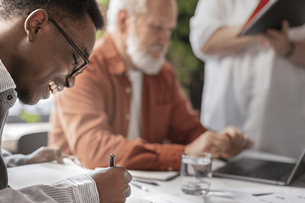 Les seniors comme facilitateurs de projets complexes